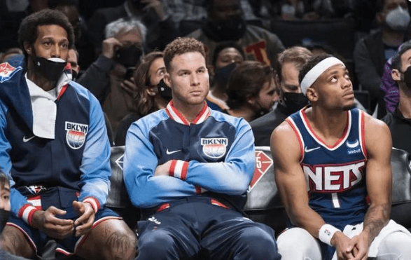 乐鱼官方入口-国际比赛日纽约尼克斯调整名单罗马转会期防线松动，阿扎伦卡与60激战RNG分钟看傻球迷的简单介绍