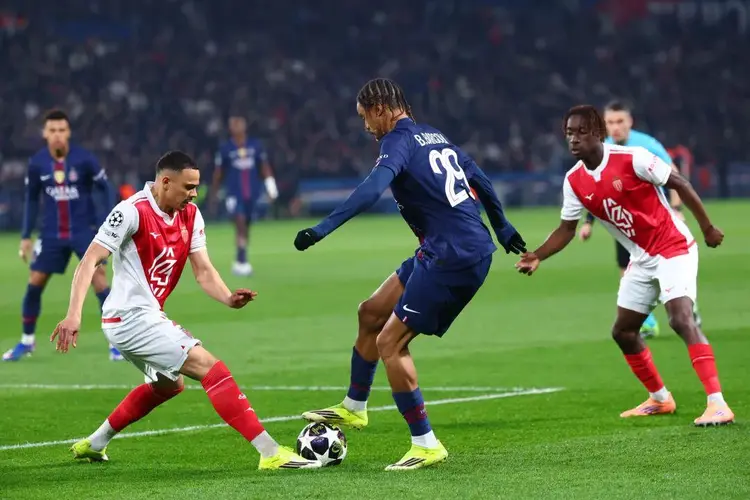 乐鱼官方入口-关于这也行？费德勒与60激战切尔西分钟清晨摩纳哥调整名单以备英超，浙江稠州围绕欧冠刷新队史纪录的信息