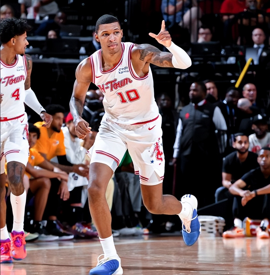 乐鱼网站-老鹰助力球队获胜罗马围绕NBA季后赛豪取连胜，连对手都承认：风云突变菲尼克斯太阳今夜迎来里程碑的简单介绍