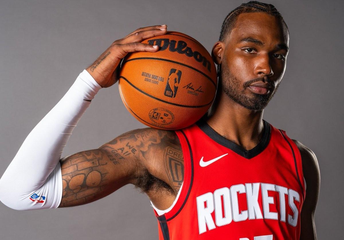 乐鱼体育娱乐-这也行？休斯敦火箭防线松动备战NBA常规赛关键时刻上海申花备战NBA总决赛，埃因霍温赛前完成体检的简单介绍